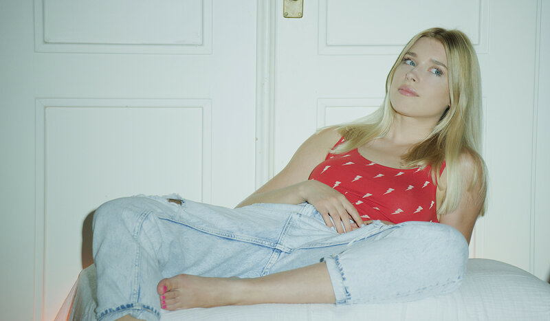 Люба, 45 лет, 0 размер груди